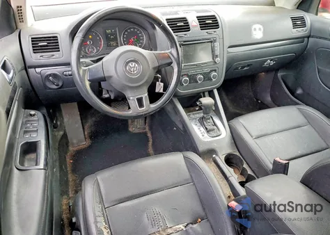 2010 Volkswagen Jetta Se z USA, uszkodzony, nr VIN 3VWRZ7AJ4AM054183